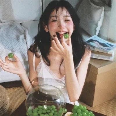 口红
